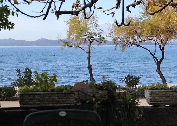 Apartments By The Sea Zadar - Diklo, Zadar - 5911 Lägenhet Zadar